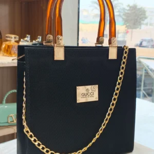 gucci black hand bag colour